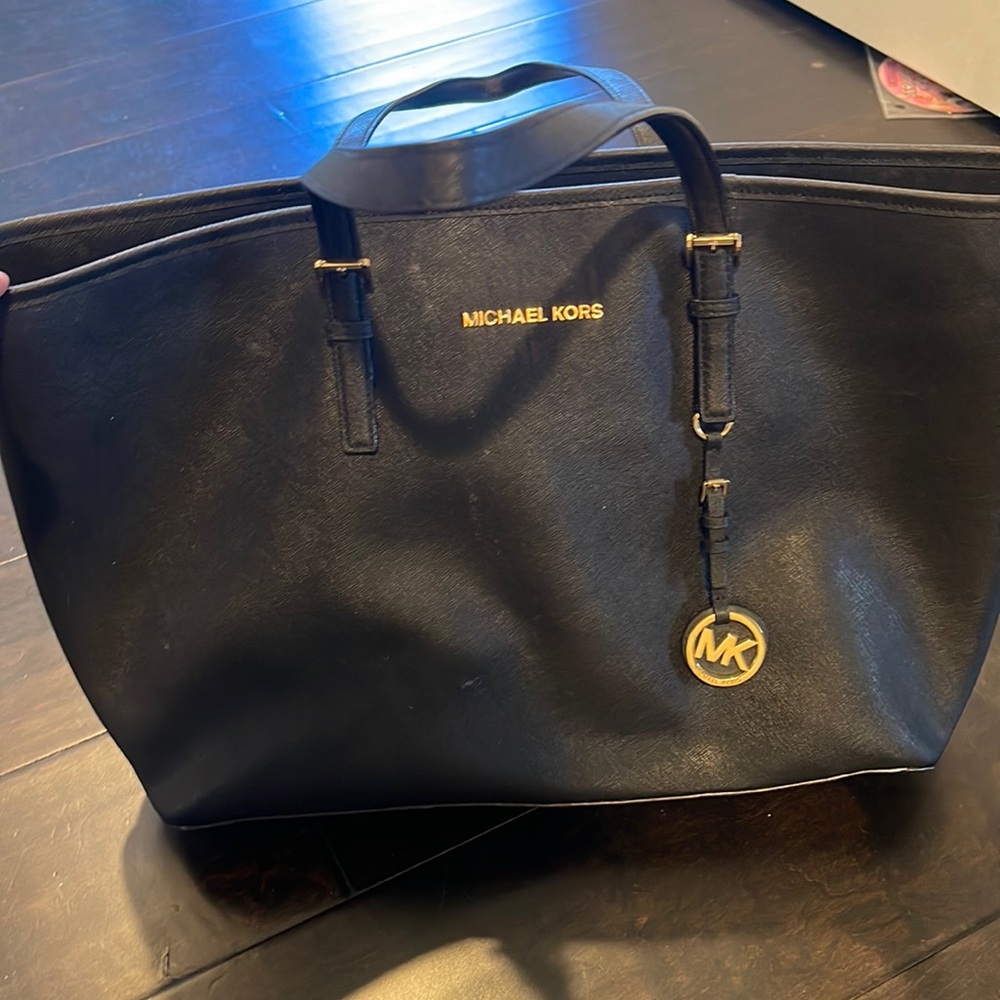 Michael Kors Large Tote Large black tote